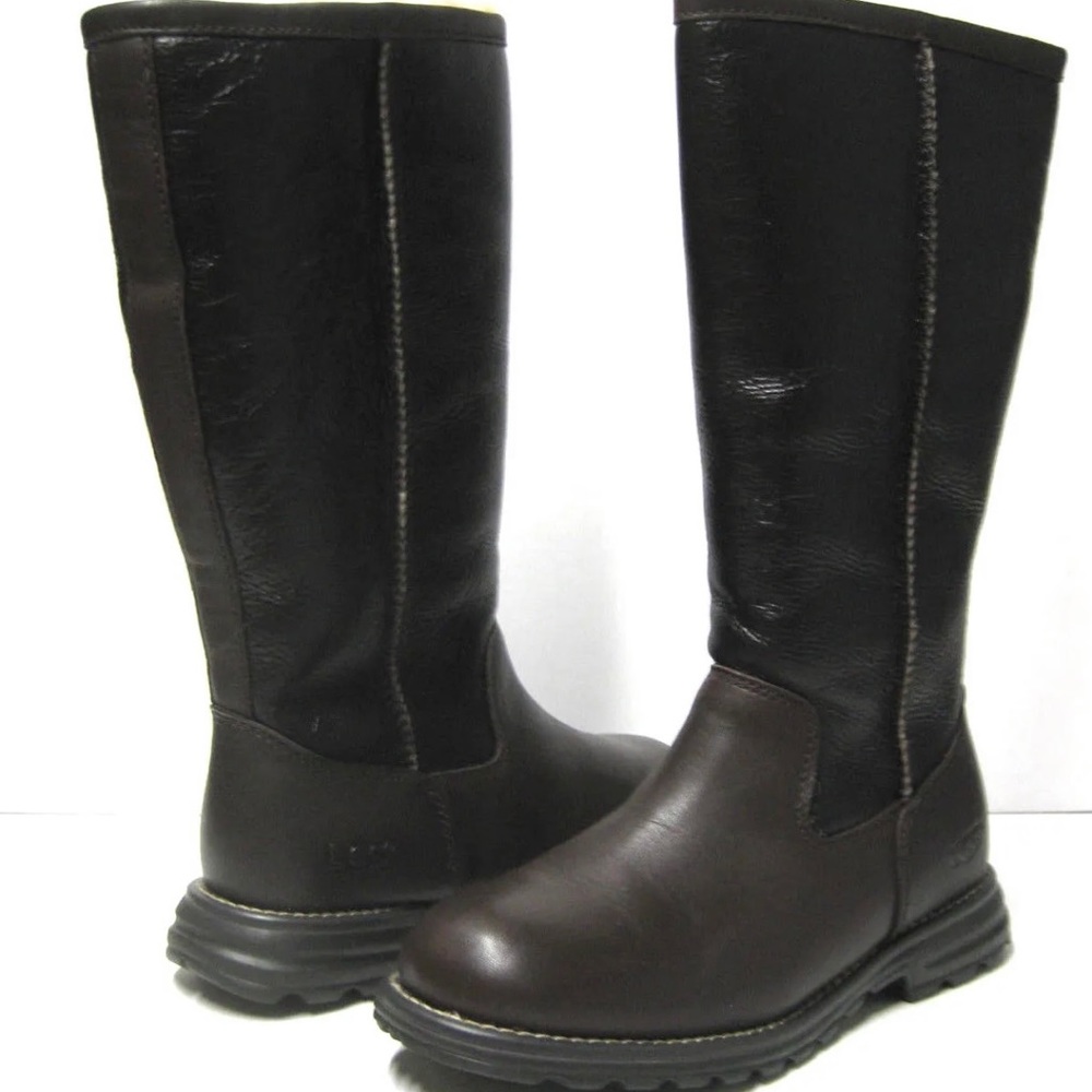 Ugg’s Brooks Women Boots Size 8